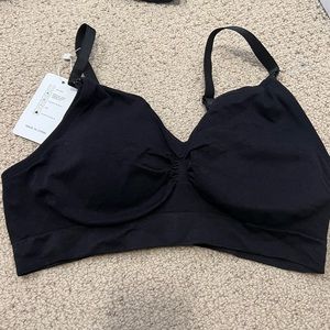 LOT of 5 comfortable seamless nursing bras - size large